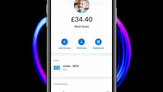 découvrez revolut, la banque innovante qui séduit les jeunes grâce à ses fonctionnalités modernes, ses frais réduits et une expérience utilisateur exceptionnelle. ouvrez un compte en quelques minutes et gérez vos finances en toute simplicité.